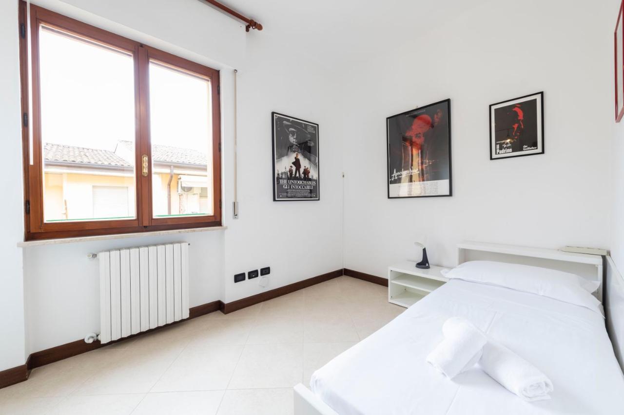 Verona Movie Lovers Apartment ภายนอก รูปภาพ